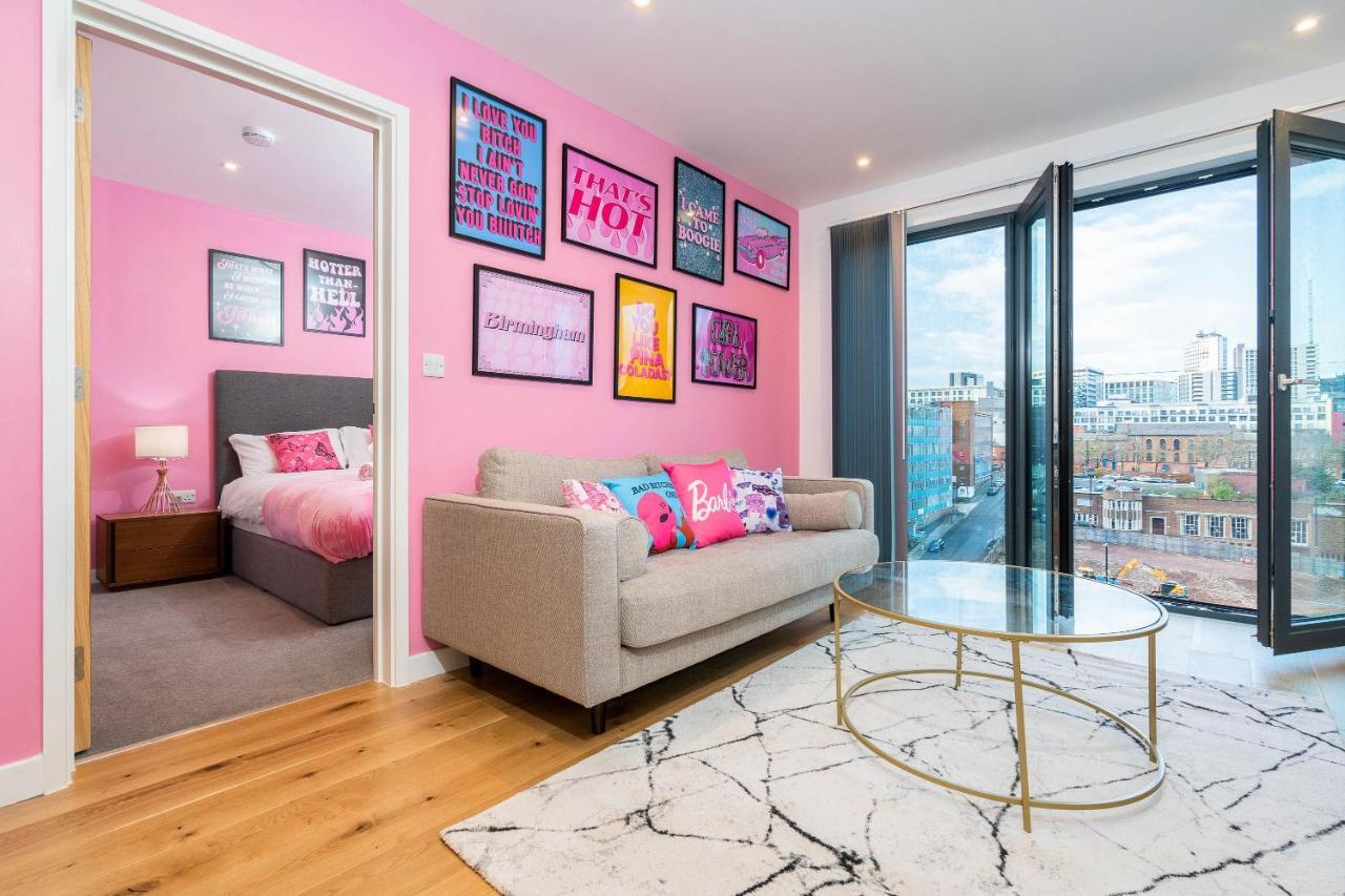 Maevela Apartments ☆ Pink Luxury Apartment With Balcony - Birmingham City Centre - 5 Min Walk From Bullring, Cube, Mailbox, New Street Station - Free Netflix & Wifi Exterior foto